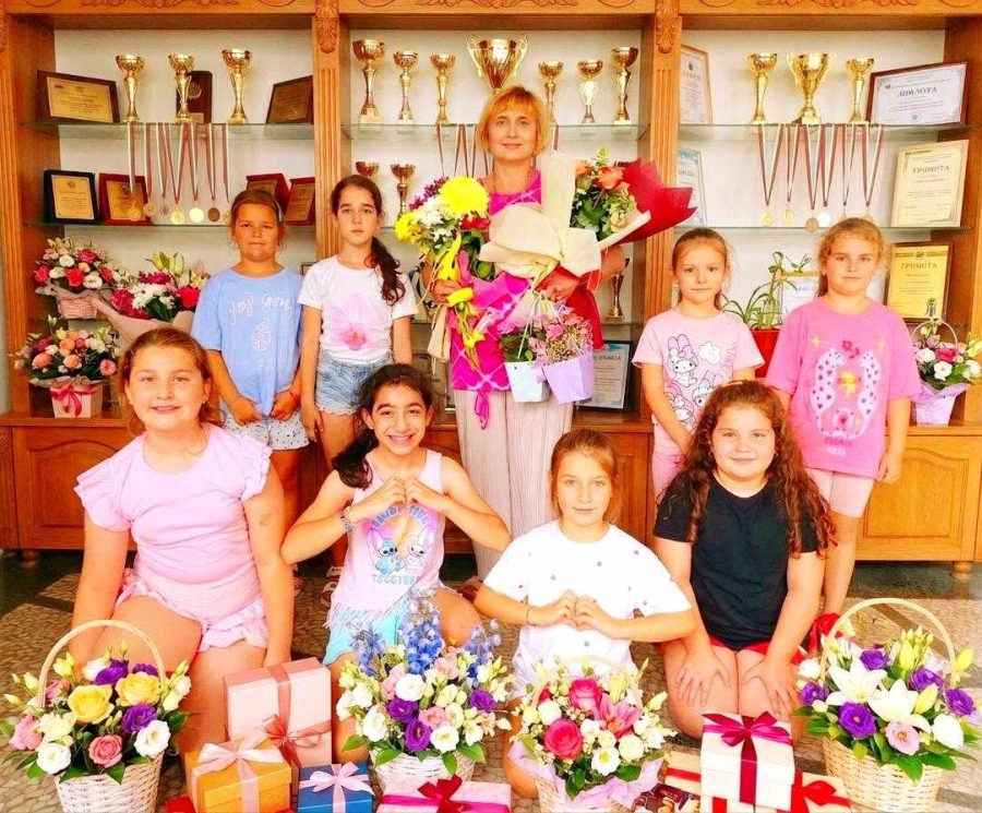 Анелия Кирилова отпразнува 60-годишен юбилей