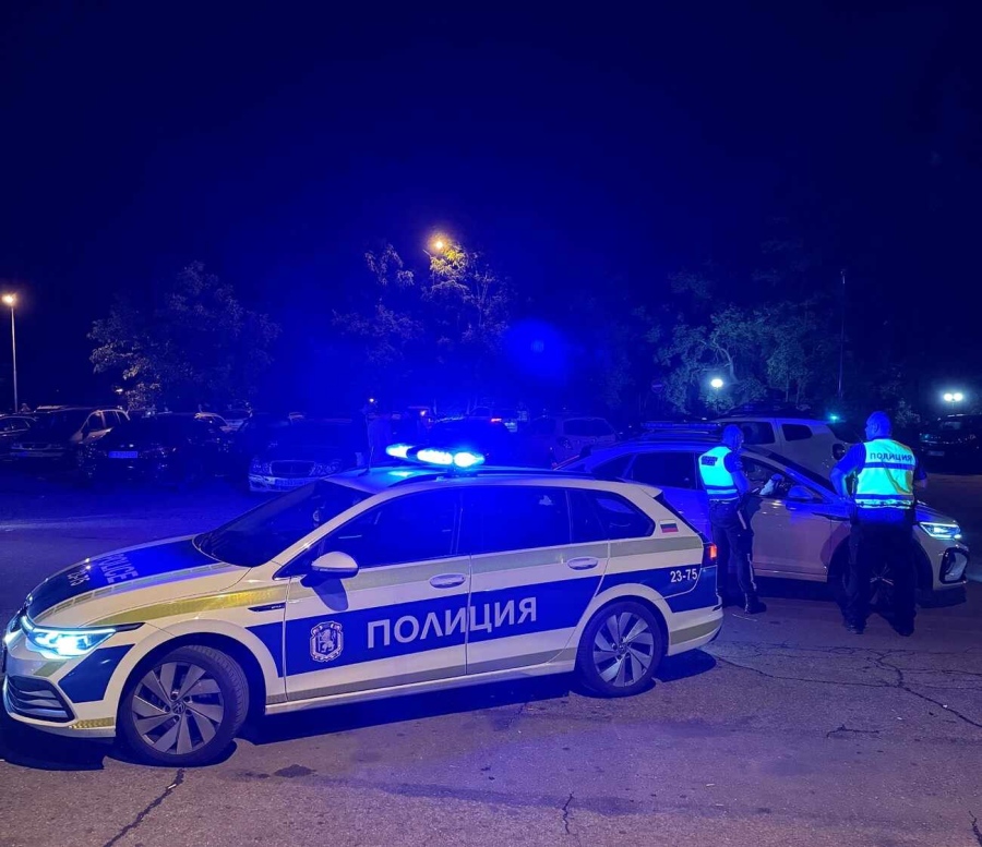 Светкавична развръзка: 18-годишен счупи кола във Враца и веднага си плати