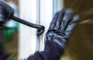 Полицията в Козлодуй разкри за броени часове кражба на 300 кг желязо и олио