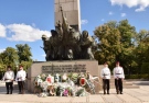 Пред паметника на „Бдинци“ ръководството на Областна администрация Видин изрази почитта си към светлата историческа дата
